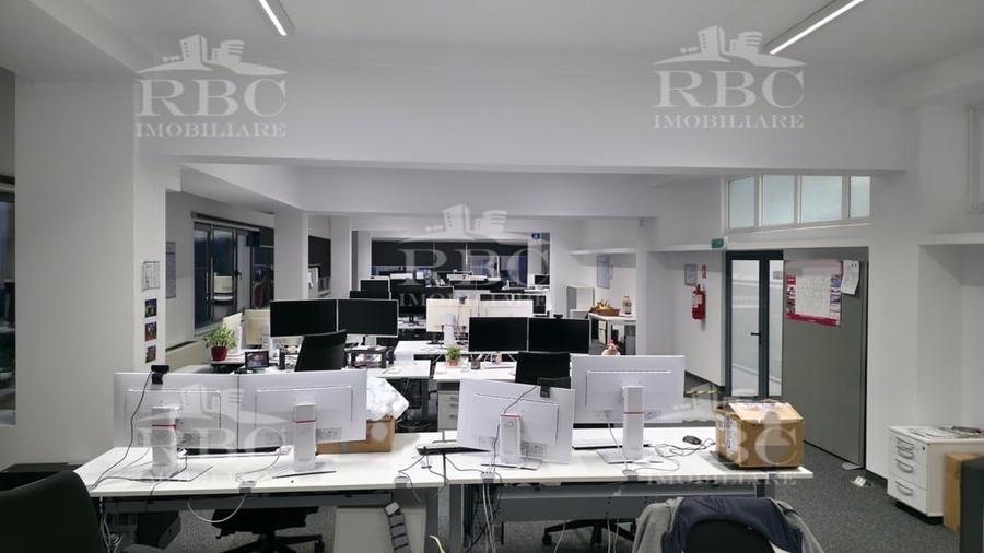 Comision 0 % - Spatiu de birou open space cu 5 parcari - 3