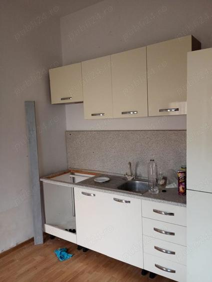 De inchiriat spatiu comercial - 1