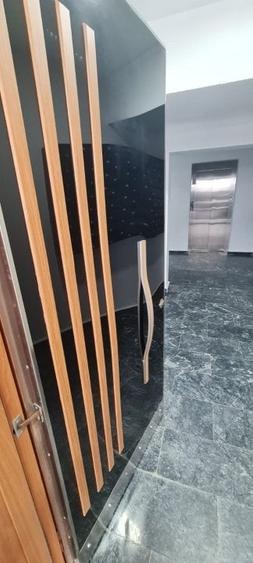 STATIUNEA  MAMAIA  -  2 CAMERE  PRIMUL  RAND  LA  MARE  MOBILAT  UTILAT  LUX - 9