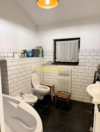 De inchiriat apartament cu 3 camere, zona Carrefour. - 4