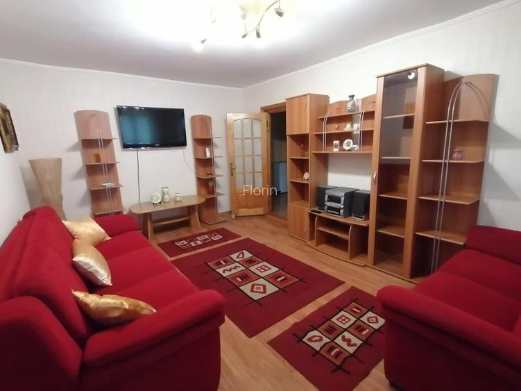 PROPRIETAR - Apartament 4 camere de inchiriat Piata Moldovei - Scoala 2 PROPRIETAR - Apartament 4 camere de inchiriat Piata Moldovei - Scoala 2