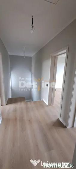Casă cu 4 camere cu Teren 394 Mp în Miroslava