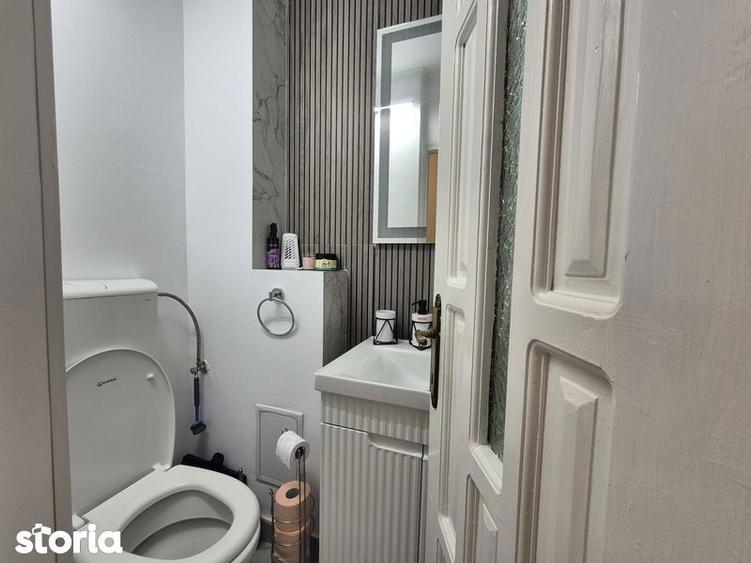 Vanzare apartament 3 camere, decomandat, ZONA BUNA -TARGU JIU - 1