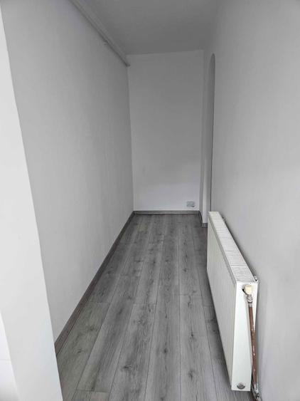 Garsoniera renovata etajul 2 din 4 strada Rarau zona Renk - 4
