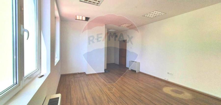 Birou de inchiriat in Brasov zona centrala in cladire de birouri - 5