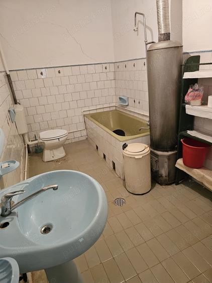 Casă cu 4 camere cu Teren 350 Mp în Geoagiu