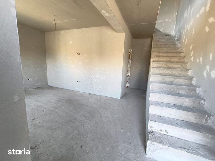 Casa tip duplex - 10