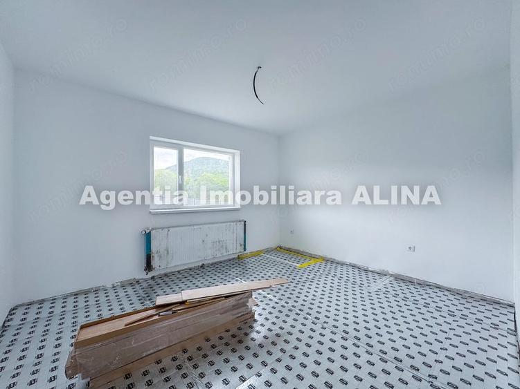 Casă cu Teren 600 Mp în Vulcan