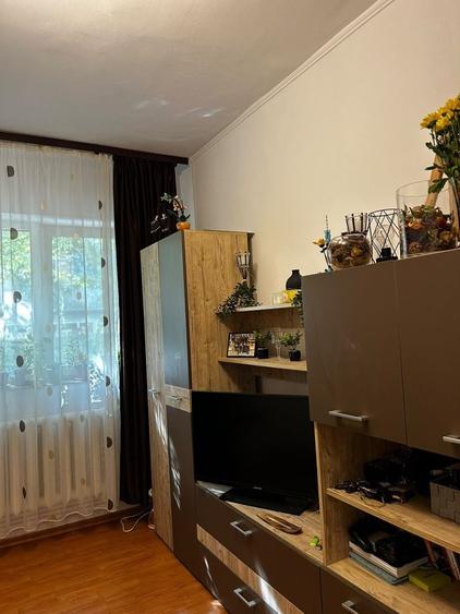 Inchiriere Apartament cu 1 camera - 1