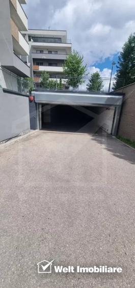 Apartament cu 2 camere decomandat, mobilat în Europa