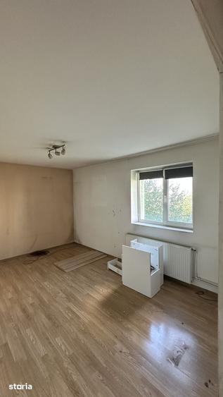 Pia?a Delfinului, Apartament 2 camere decomandat - etaj 6/10 - 2
