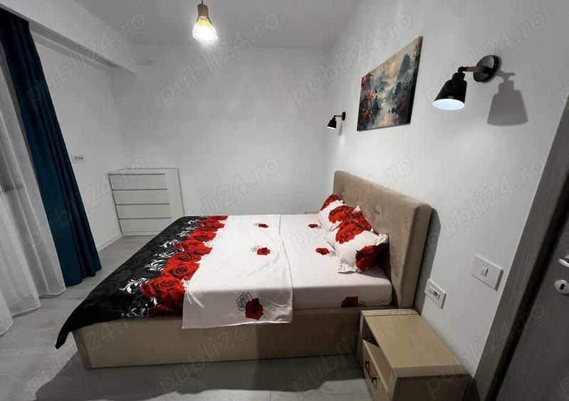 Apartament cu 2 camere decomandat, mobilat în Păcii