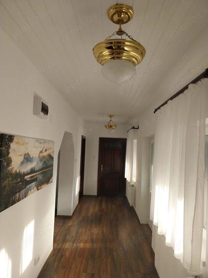 Casă cu 5 camere cu Teren 3885 Mp în Izgar