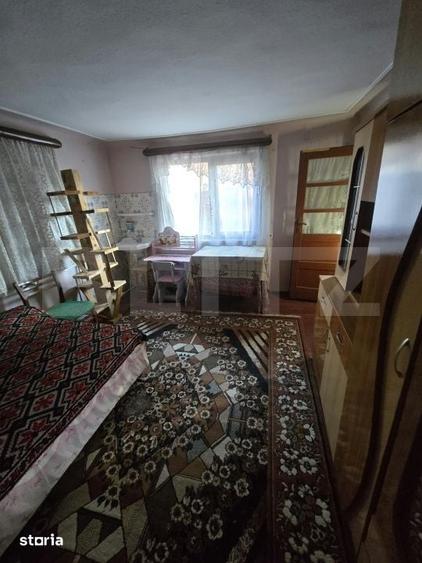 Casă cu 5 camere cu Teren 853 Mp în Șotânga