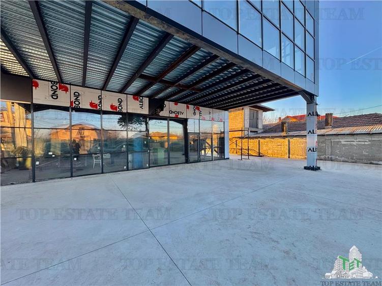 Spațiu comercial, de 340 mp, în Ștefăneștii de Jos