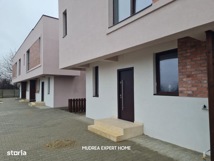 Casă cu 3 camere în Central