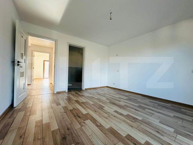 Duplex cu 5 camere cu Canalizare în Ghimbav