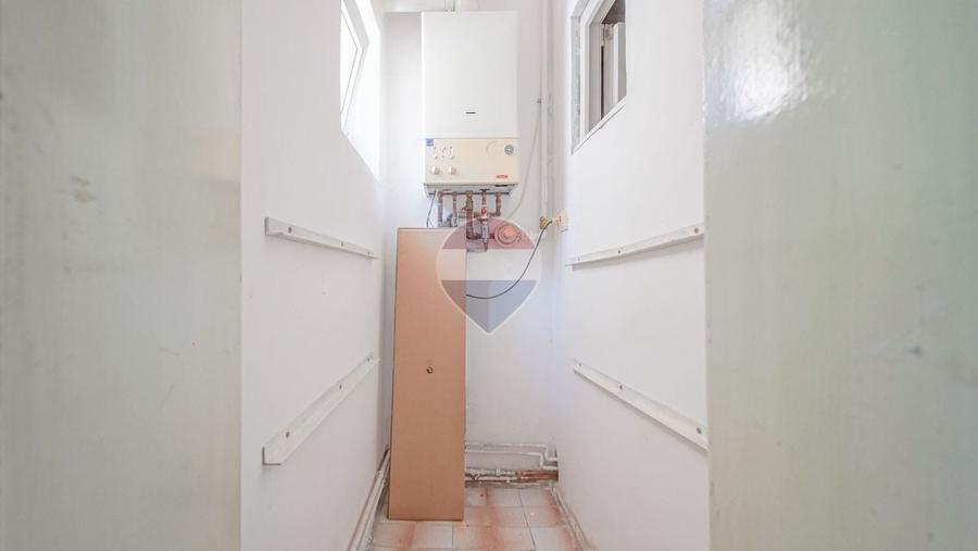 Apartament cu 2 camere decomandat, mobilat în Răcădău