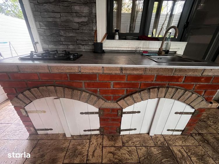 Casă cu 4 camere cu Teren 400 Mp în Rediu