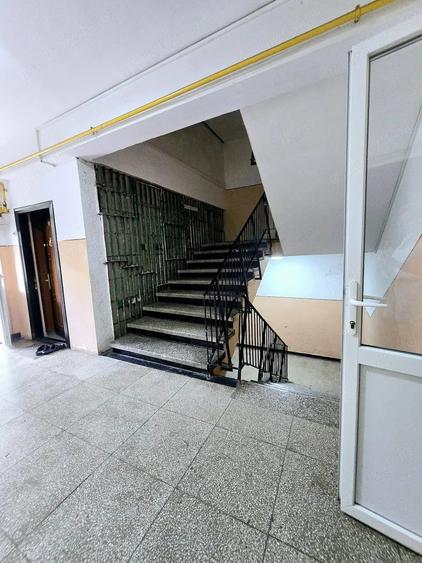Garsonieră semidecomandată în Central