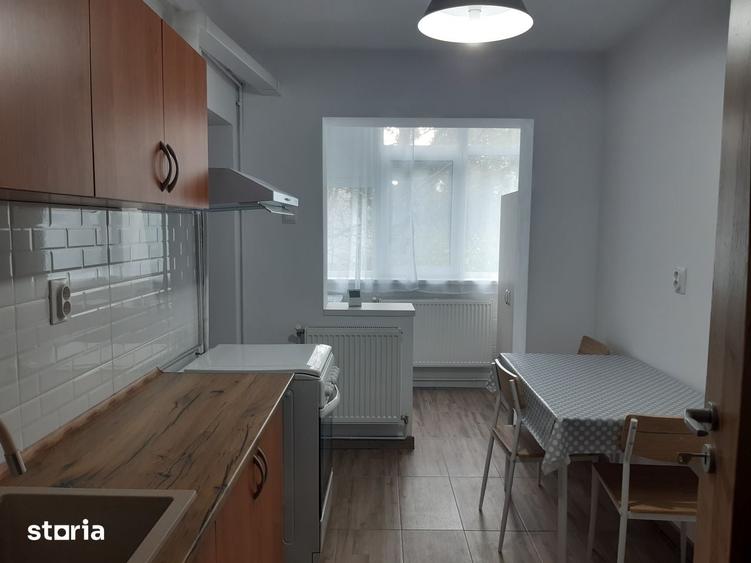 Apartament cu 3 camere în Copou