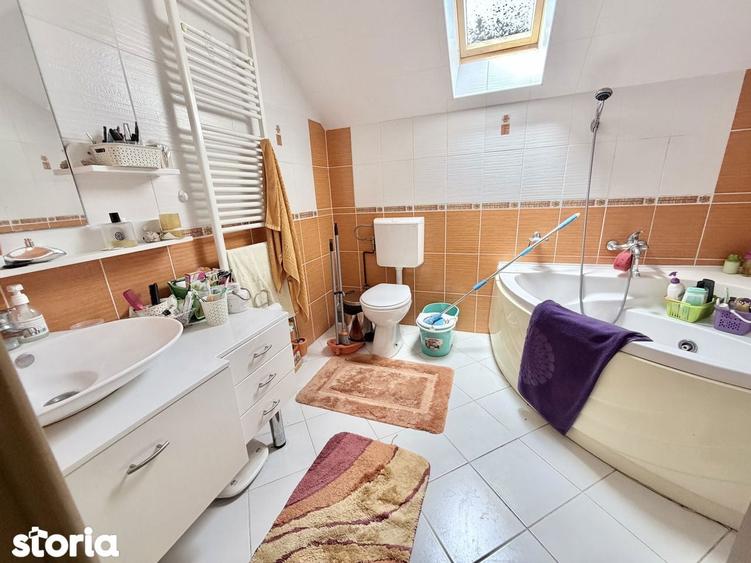 Vand casa 4 camere la cheie [singur in curte] - 1