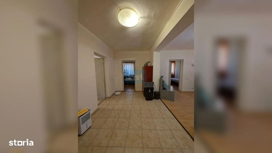 Apartament cu 3 camere în Bună Ziua