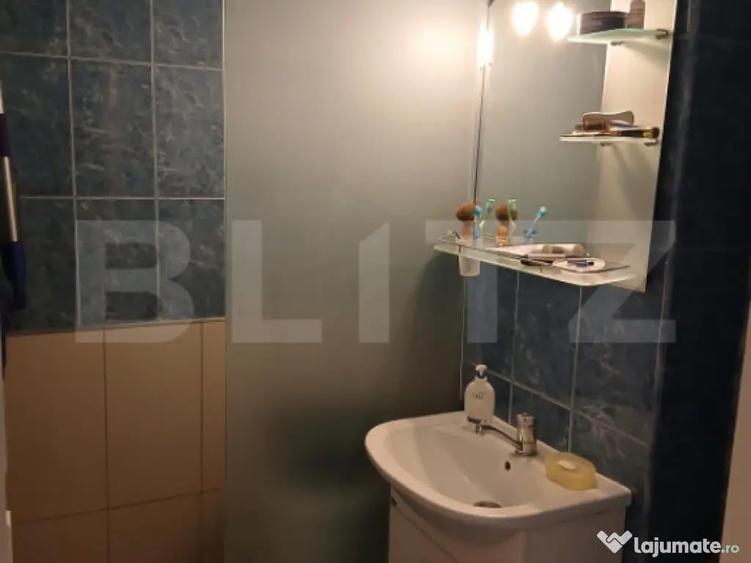 Vanzare apartament 2 camere, vis-a-vis de ?coala nr. 8 - 1