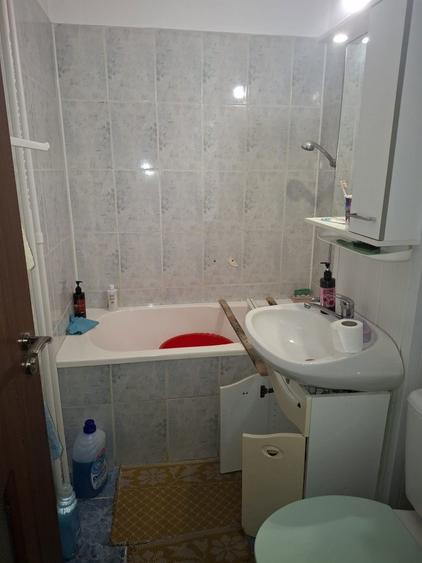 De inchiriat garsoniera - 2