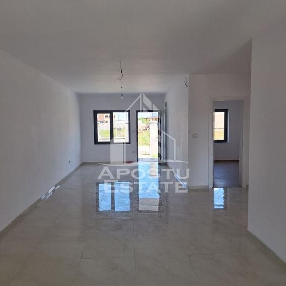 Duplex in Bucovat - 11