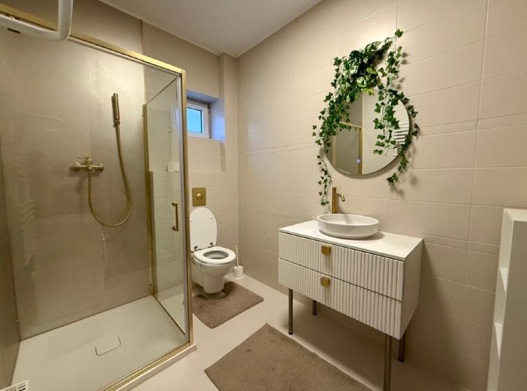 Inchiriez Apartament 3 camere Pipera Rond OMV - 4