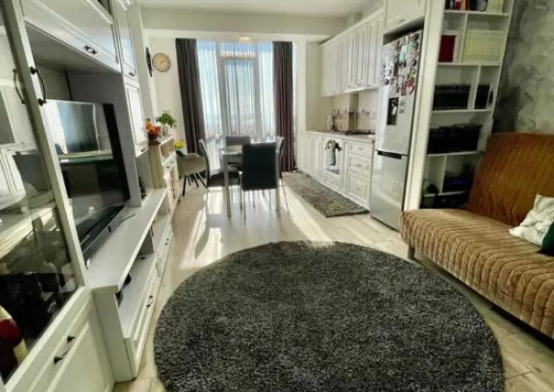 Apartament Cu 2 Camere Decomandate Bloc Nou Etaj 3 Zona Burdujeni - 8