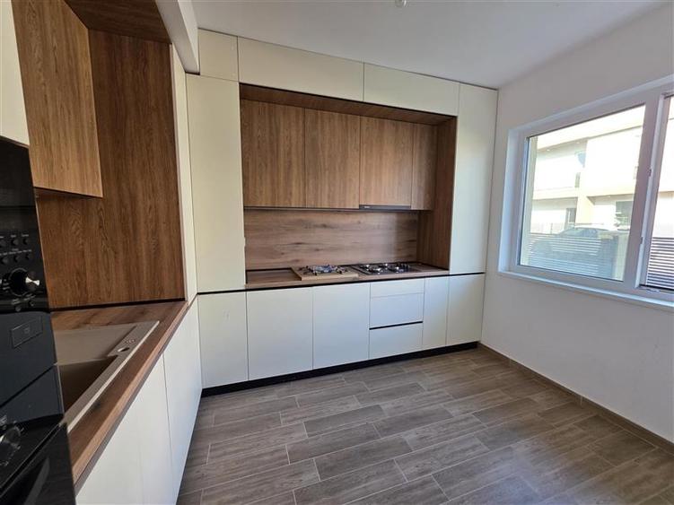 Casa 4 camere Berceni - Strada Campului 30 - 9
