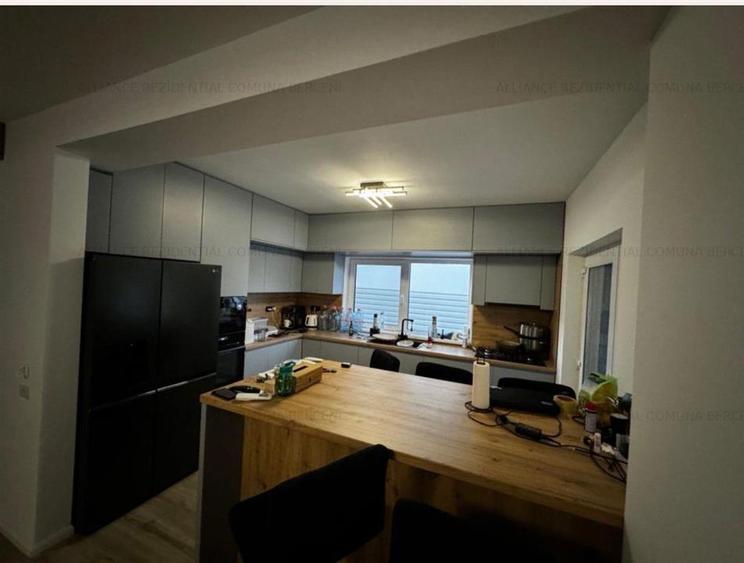 Casa spatioasa cu gradina si vedere superba perfecta pentru familie - 11