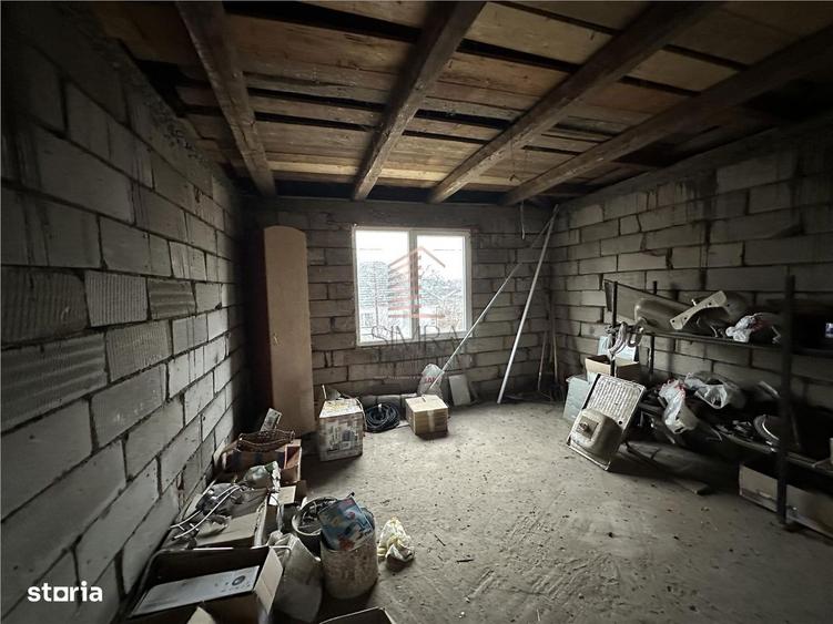 Casa 5 camere parter + etaj, teren de 1000 mq Livada - 3