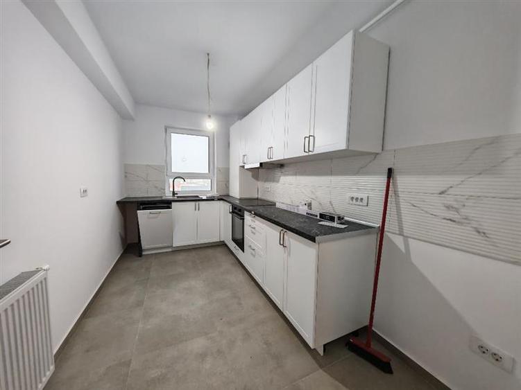 Inchiriem Apartament 3 Camere, Partial Mobilat, Decomandat, Tractorul - 7