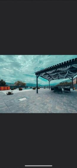 De vanzare pensiune casa hotel Casa Bijou Sat Eselnita Mehedinti - 1