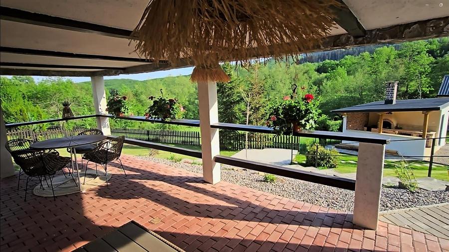 Casa de Vacanta in Bucovina! Zona Turistica Cacica! 0727817187 - 1