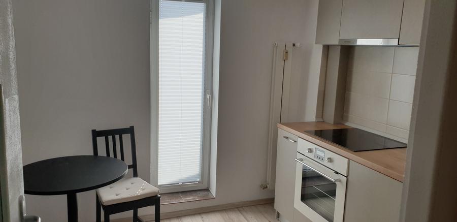 Garsoniera - Piata Unirii- Sfanta Vineri-Coposu - 8