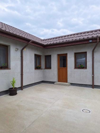 Casa de vanzare - Bucuresti, sect. 3, Cartierul 23 August - 2