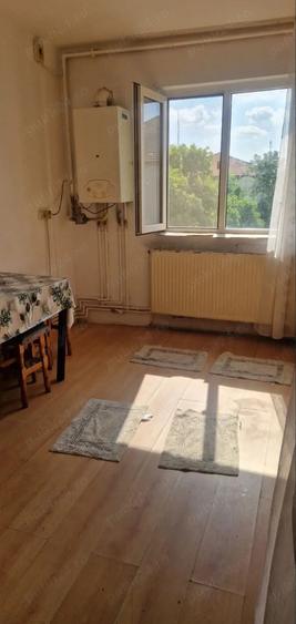 Inchiriez apartament cu o camera - 1