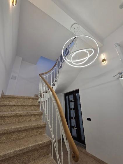 Inchiriere Clădire Birouri P+2-Ultracentral Ploiești-100mp/etaj+Curte - 2