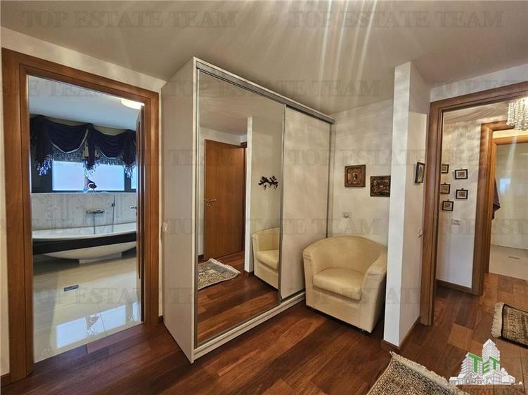 Inchiriere Apartament Deosebit - Vedere Frontala la Mare - Complex Spectrum - 13