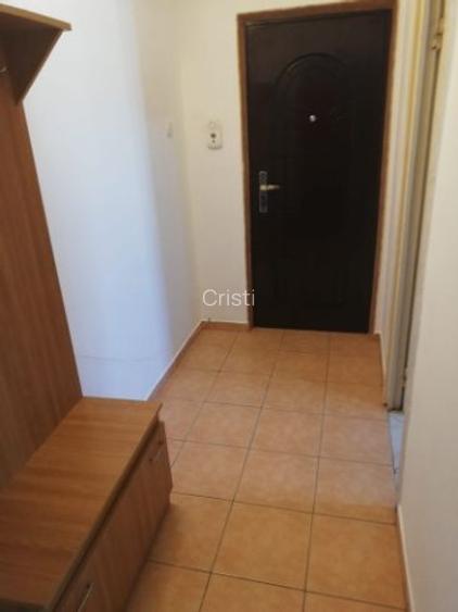 Vând apartament 2 camere