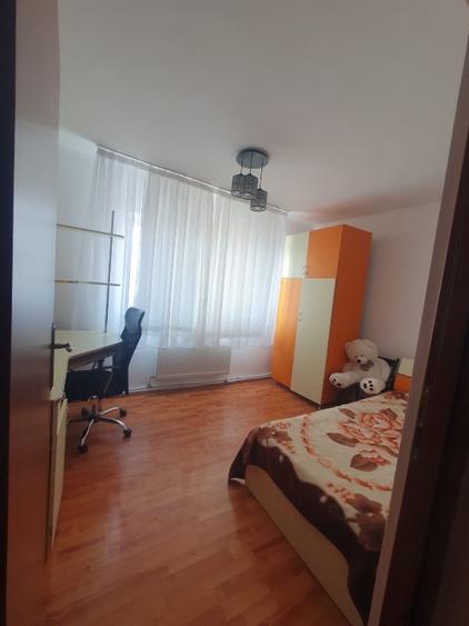Apartament 3 camere ,decomandat ,etaj 4,  Dorohoi/ Doja - 2