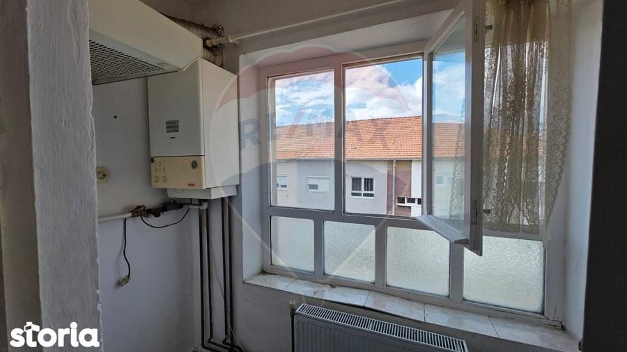 Apartament de vanzare Medias, str. Lupeni, Vitrometan - 12