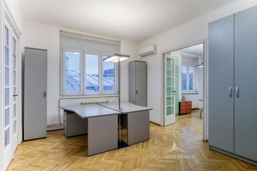 Victoriei / Spatiu de birouri cu 4 camere - 2