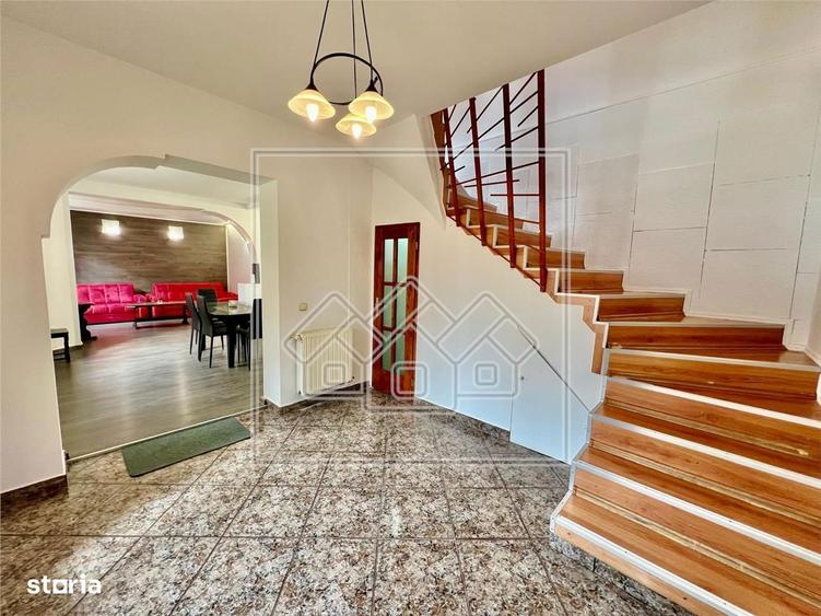 Casa individuala - 5 camere, 184 mp, acces auto - Dumbravii - 18
