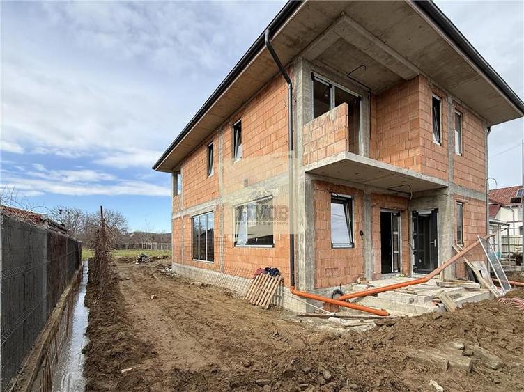 Casa Individuala 5 camere carport filigorie teren 478 mp Cristian - 1