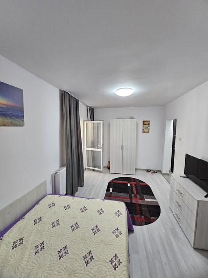 Garsonieră decomandată în Barieră